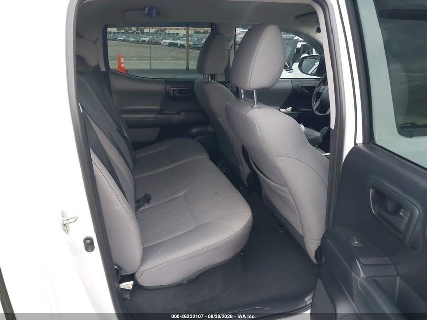 2018 TOYOTA TACOMA SR · Фото 8