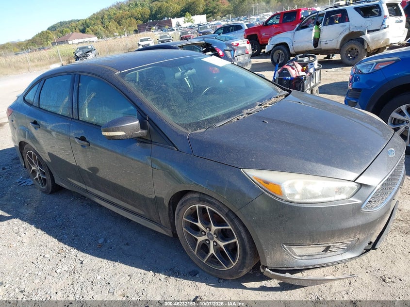 Vin: 1fadp3f24fl371974, lot: 46732147, ford focus se 2015 img_1