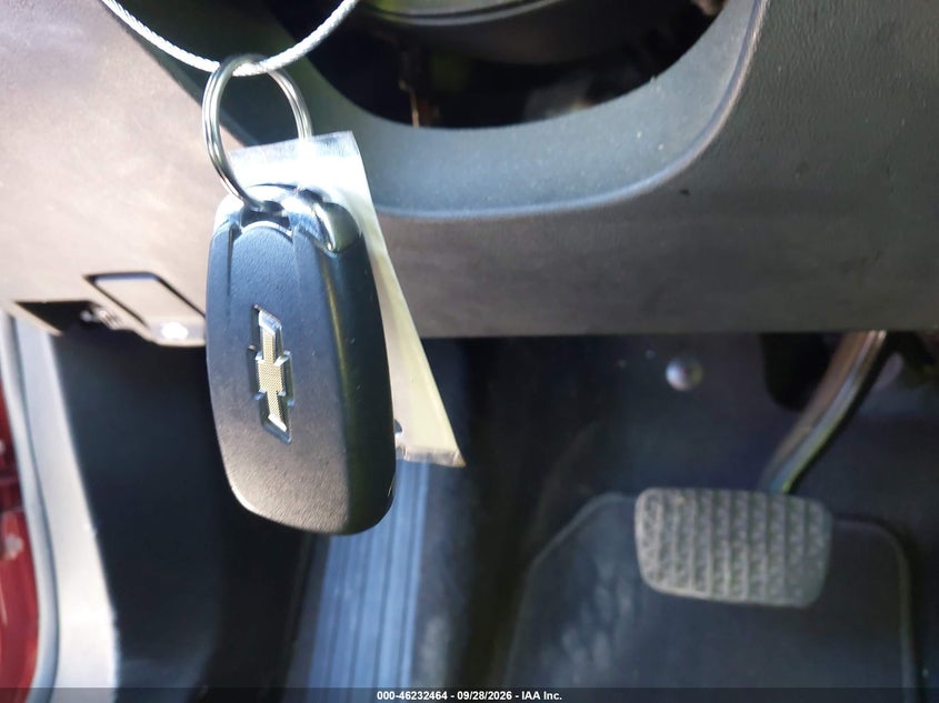 CHEVROLET EQUINOX 2020 VIN 2GNAXUEV3L6136007