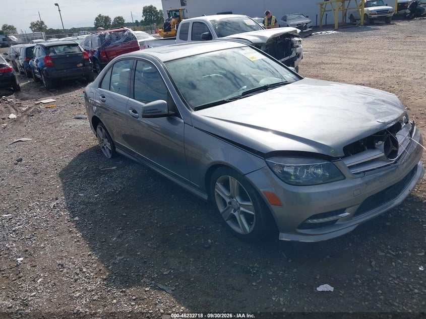 2011 MERCEDES-BENZ C 300 LUXURY 4MATIC/SPORT 4MATIC