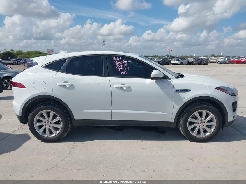 JAGUAR E-PACE - zdjęcie 13