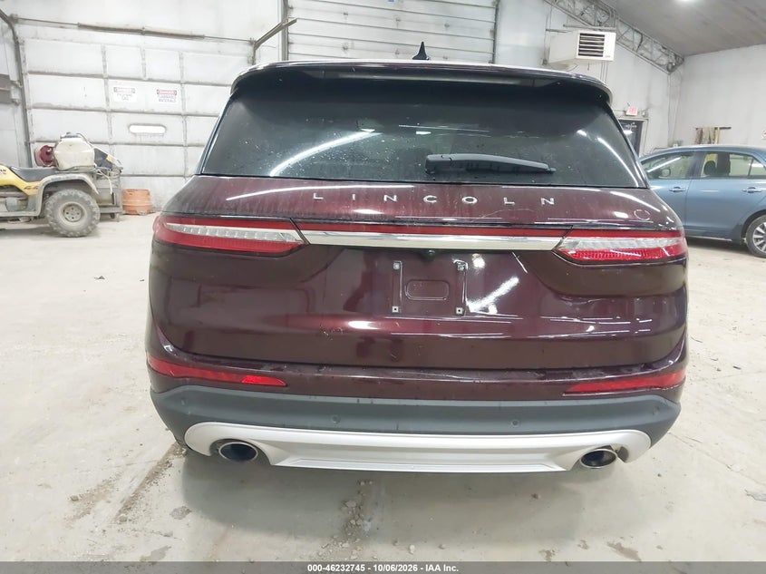 2020 LINCOLN CORSAIR RESERVE · Photo 16