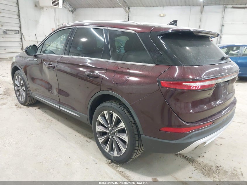 2020 LINCOLN CORSAIR RESERVE · Photo 3