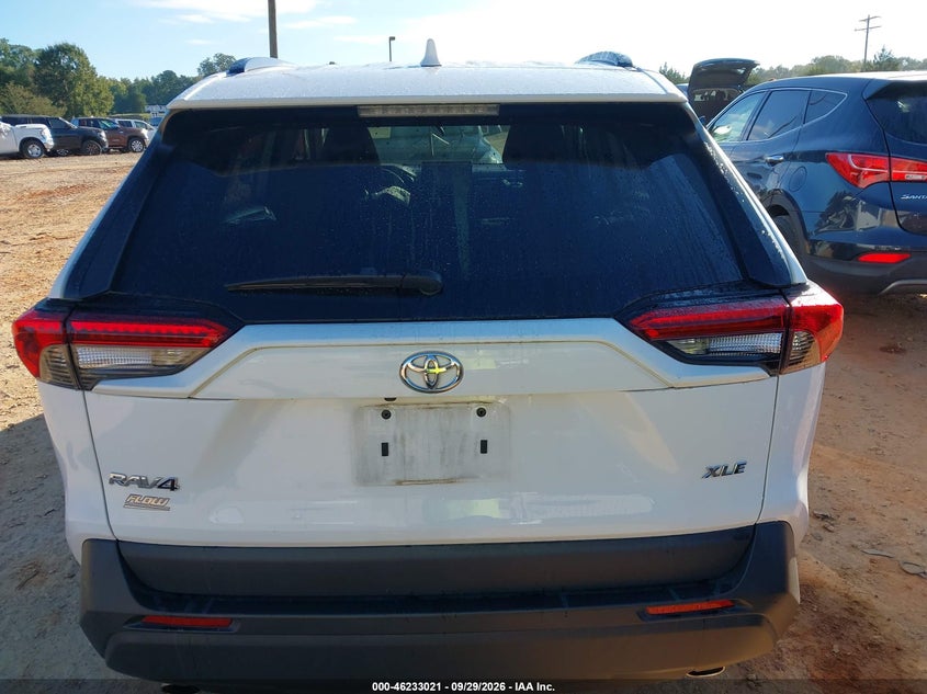 TOYOTA RAV4 - zdjęcie 16