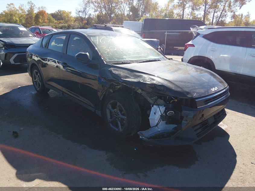 Vin: 3kpft4de8se094878, lot: 46733087, kia k4 lxs 2025 img_1