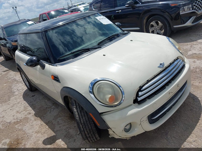 2013 MINI HARDTOP COOPER