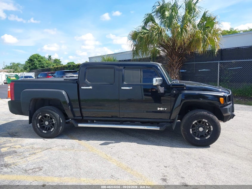 HUMMER H3T 2010 VIN 5GNRNGEE3A8118990