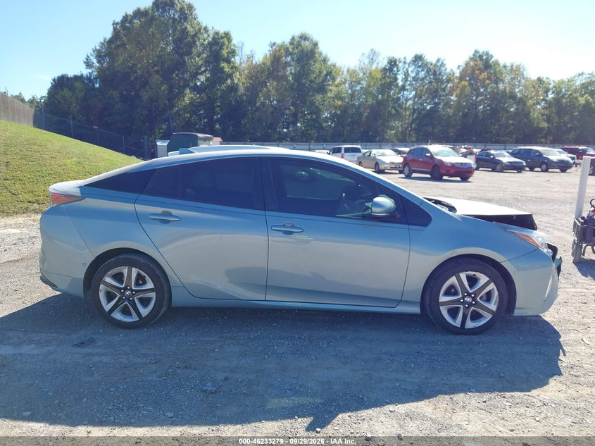 TOYOTA PRIUS - zdjęcie 13