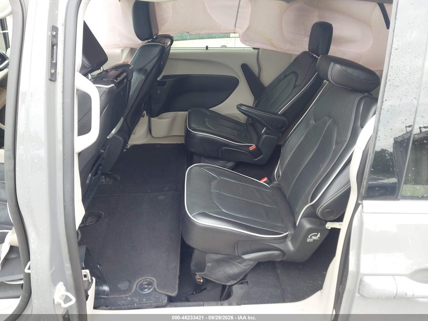 CHRYSLER PACIFICA - zdjęcie 8