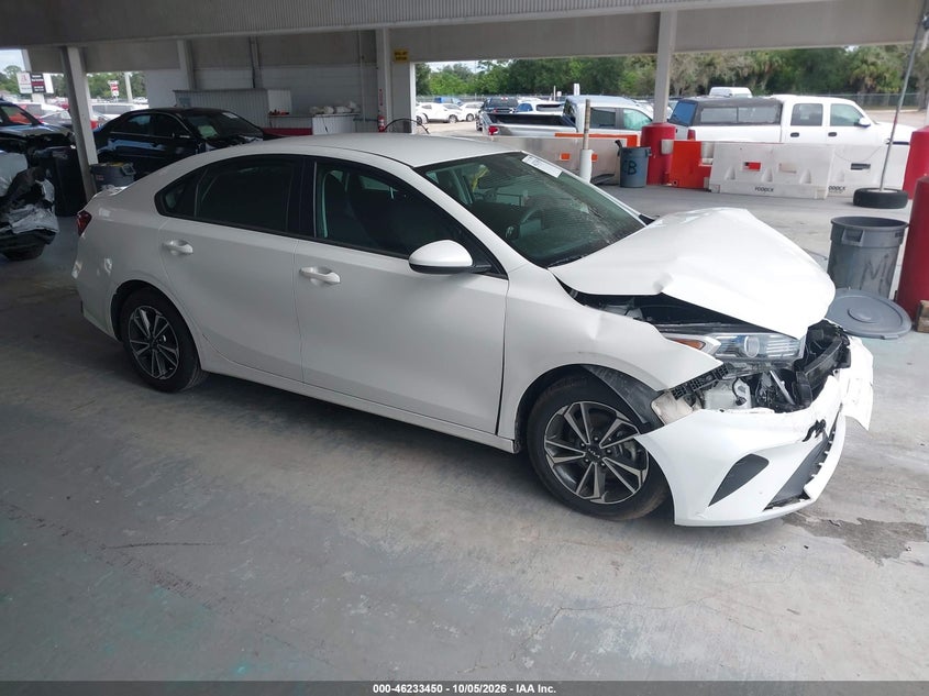 Vin: 3kpf24ad0re763072, lot: 46733444, kia forte lxs 2024 img_1