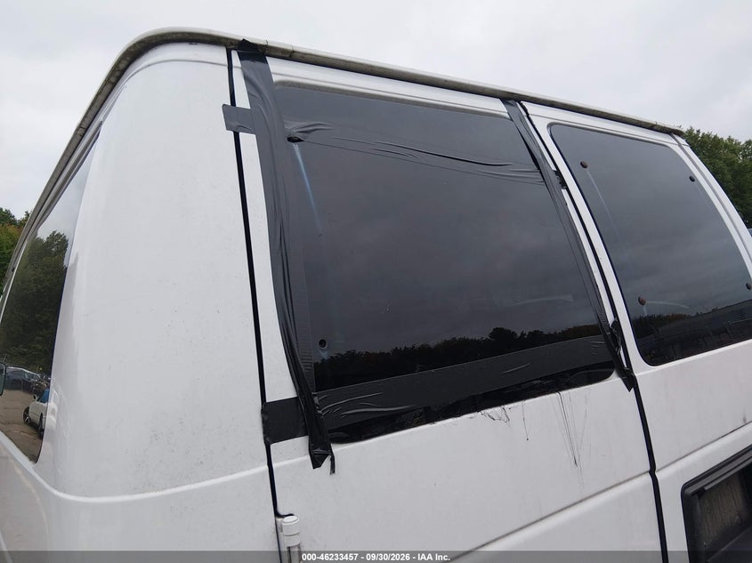 FORD E-350 SUPER DUTY 2011 VIN 1FBNE3BL1BDA40409