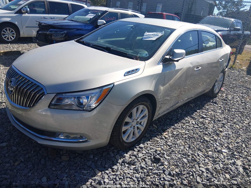 2015 Buick Lacrosse Leather, Left Rear, IAAI, VIN 1G4GB5GRXFF166652 — photo 2