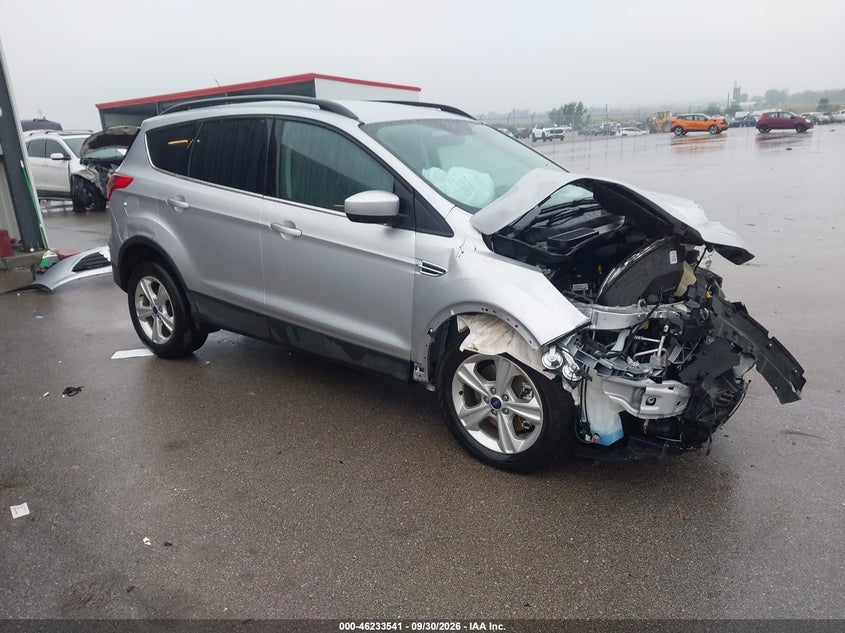 Vin: 1fmcu9g92gub37661, lot: 46733535, ford escape se 20161