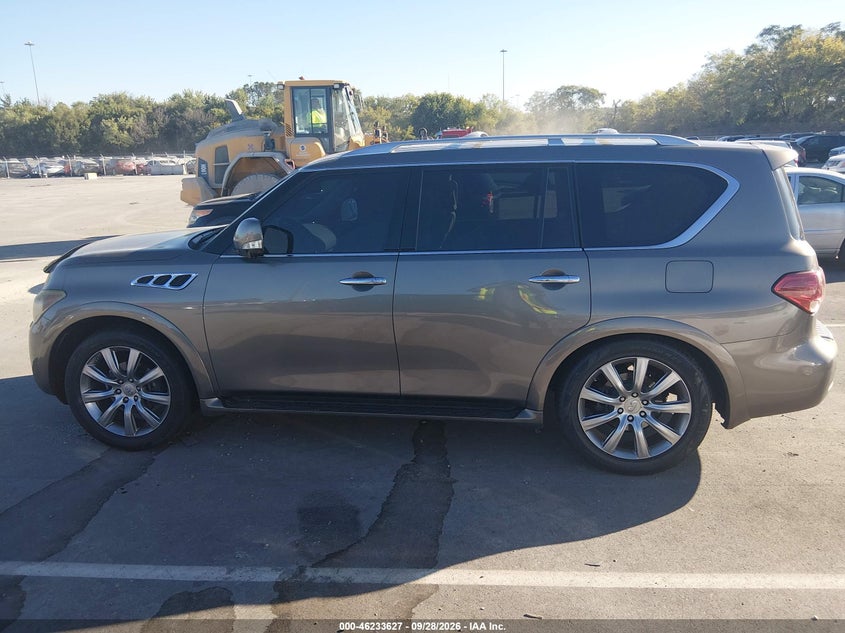 2013 INFINITI QX56 · Фото 14