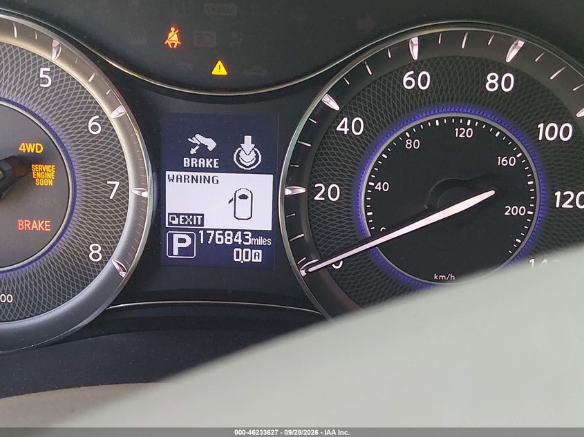 2013 INFINITI QX56 · Фото 15