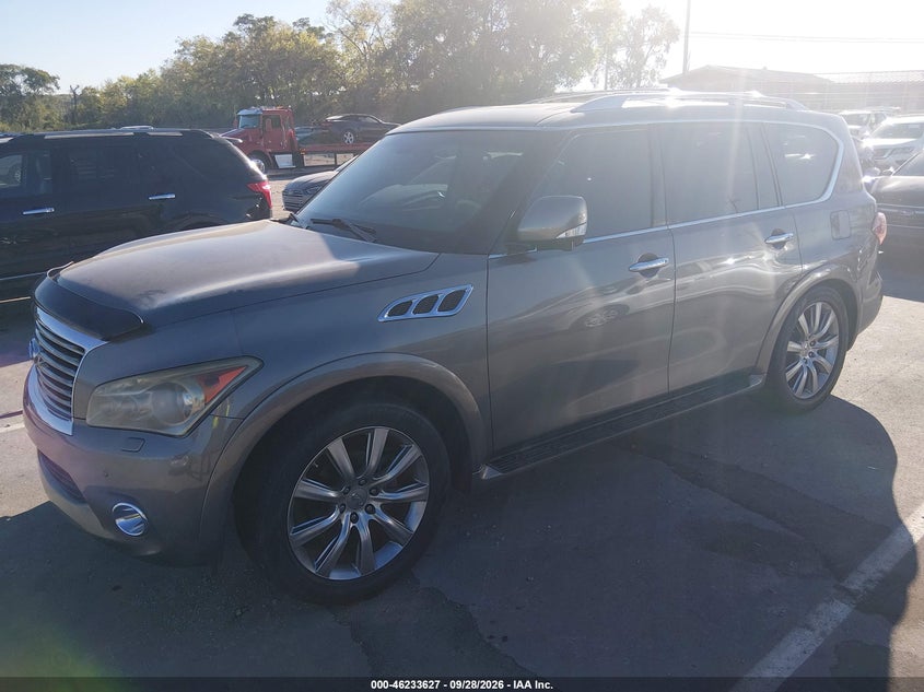 2013 INFINITI QX56 · Фото 6