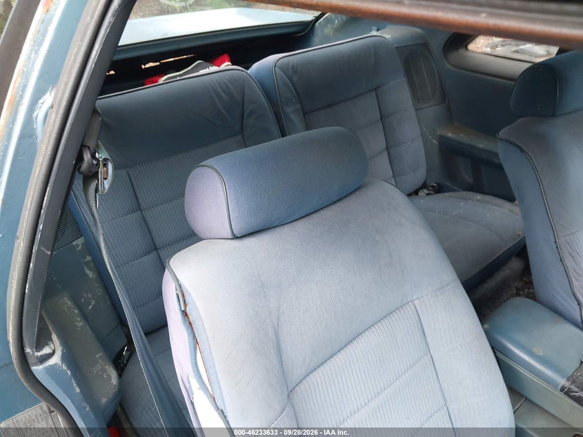 1989 FORD MUSTANG auction photo 8
