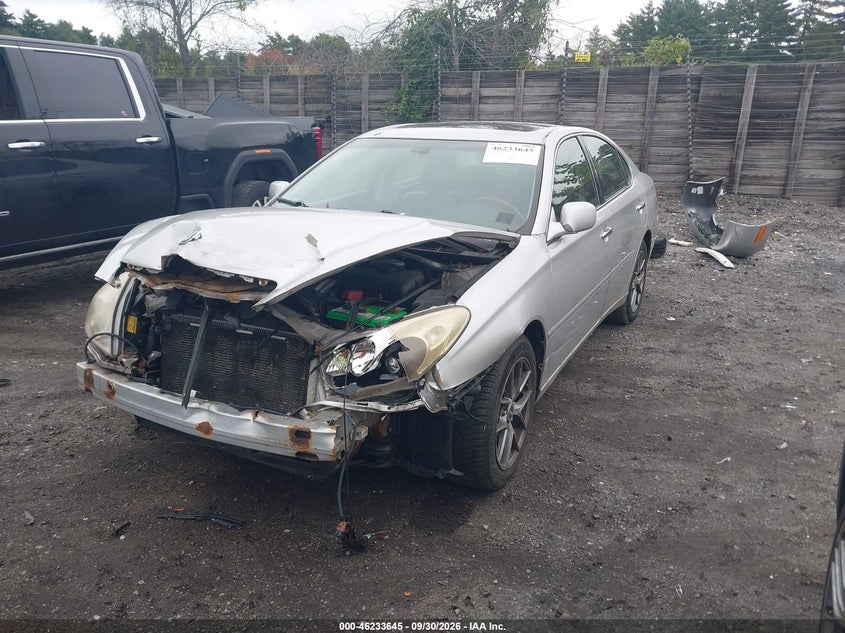 2005 Lexus Es 330, Normal Wear & Tear, IAAI, VIN JTHBA30G355120923 — photo 2