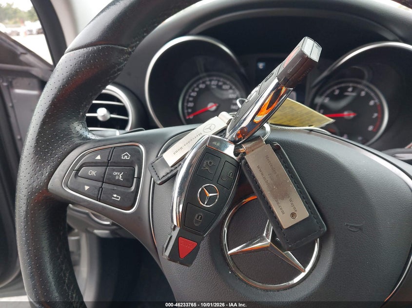 MERCEDES-BENZ C 300 - zdjęcie 11