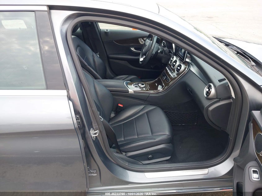 MERCEDES-BENZ C 300 - zdjęcie 5