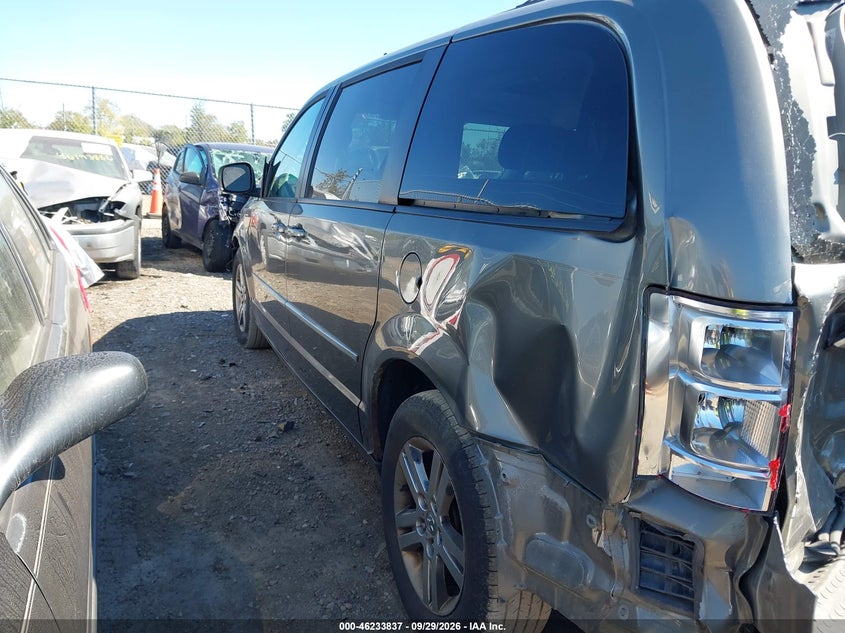 Vin: 2d4rn6dxxar452616, lot: 46733831, dodge grand caravan crew 20103