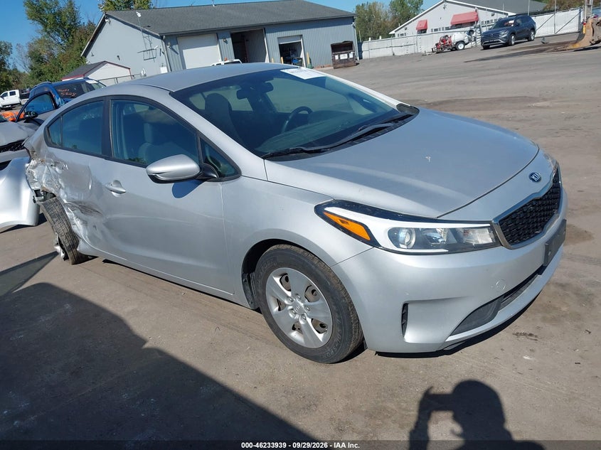 Vin: 3kpfl4a72je214291, lot: 46733933, kia forte lx 2018 img_1