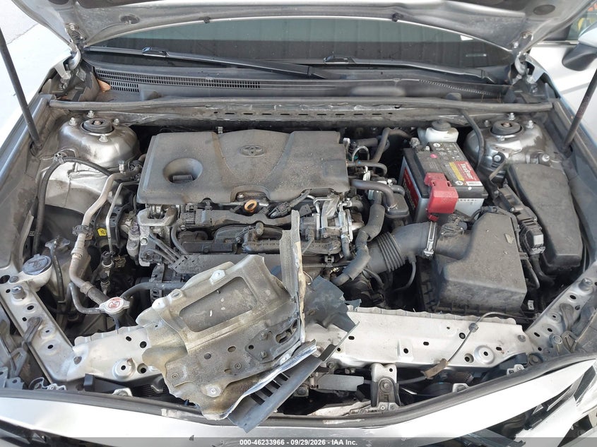 TOYOTA CAMRY - zdjęcie 10