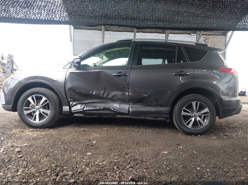 TOYOTA RAV4 - zdjęcie 14