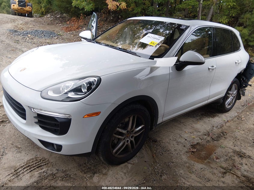 Vin: wp1aa2a24gka08628, lot: 46734038, porsche cayenne 20162