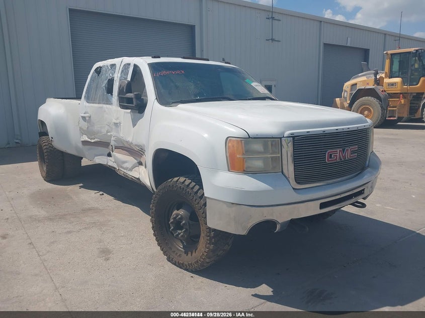 2010 GMC SIERRA 3500HD SLT