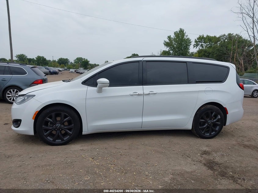 CHRYSLER PACIFICA - zdjęcie 14