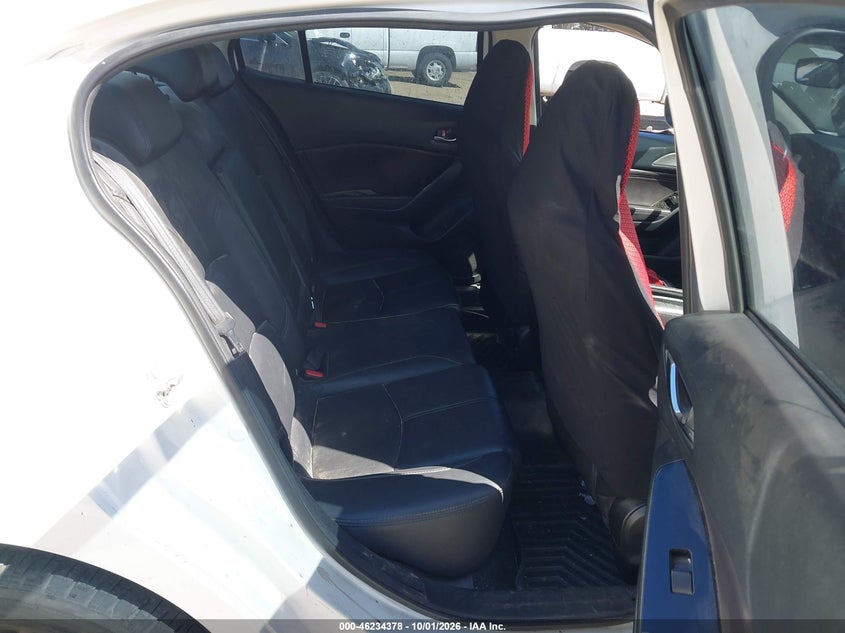 2018 MAZDA MAZDA3 TOURING · Фото 8