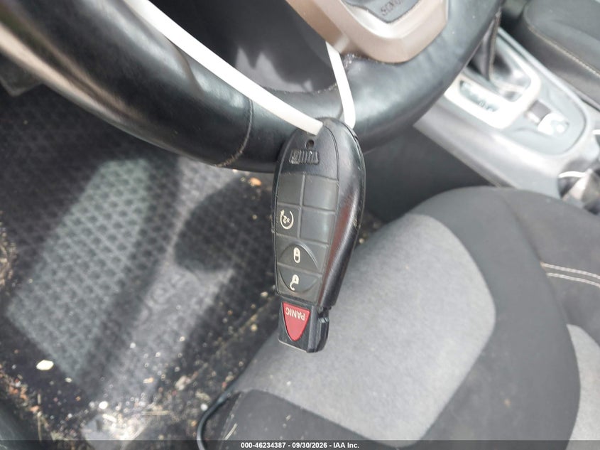 2014 JEEP CHEROKEE LATITUDE · Photo 11