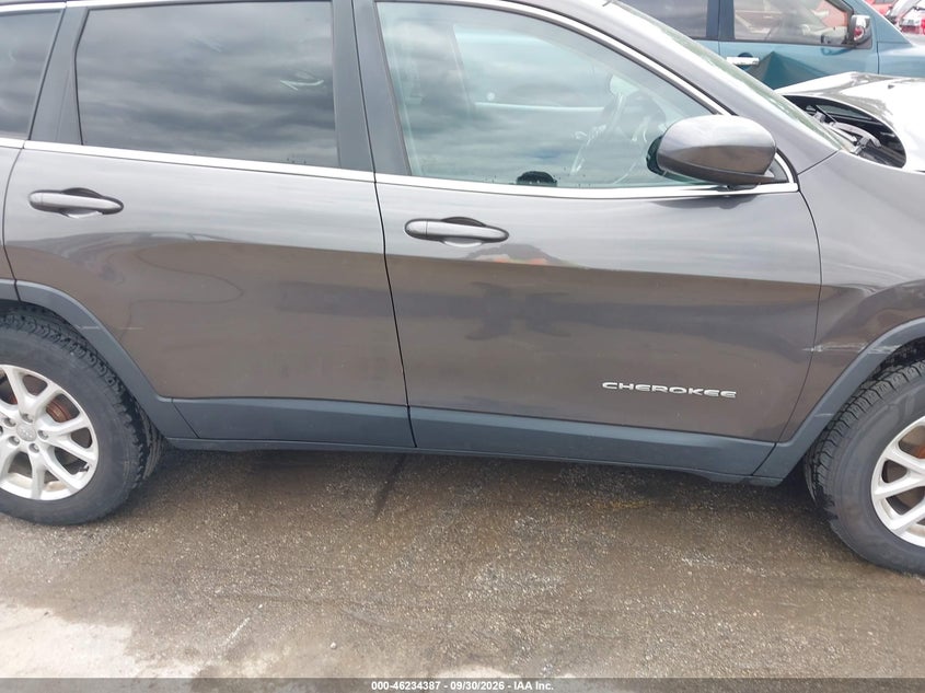 2014 JEEP CHEROKEE LATITUDE · Photo 17