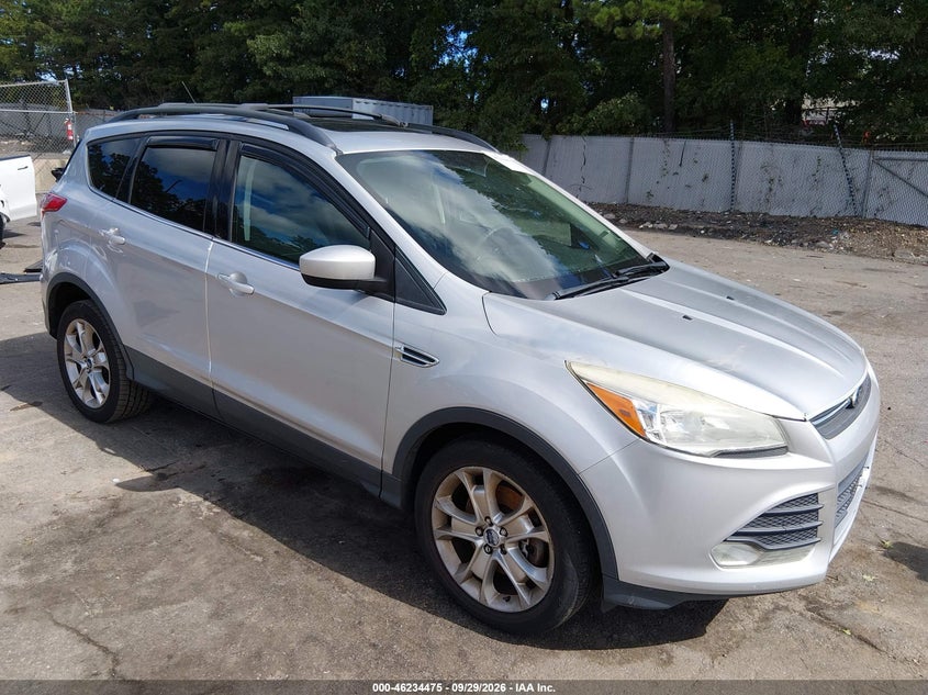 2013 FORD ESCAPE SE