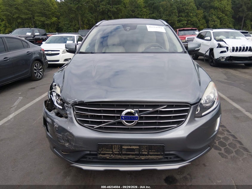VOLVO XC60 - zdjęcie 12