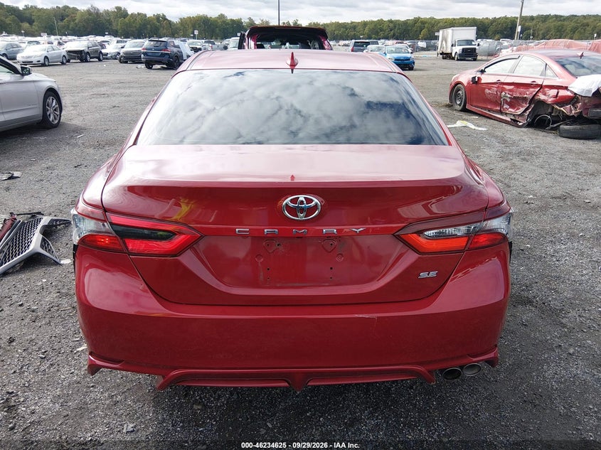 TOYOTA CAMRY - zdjęcie 16