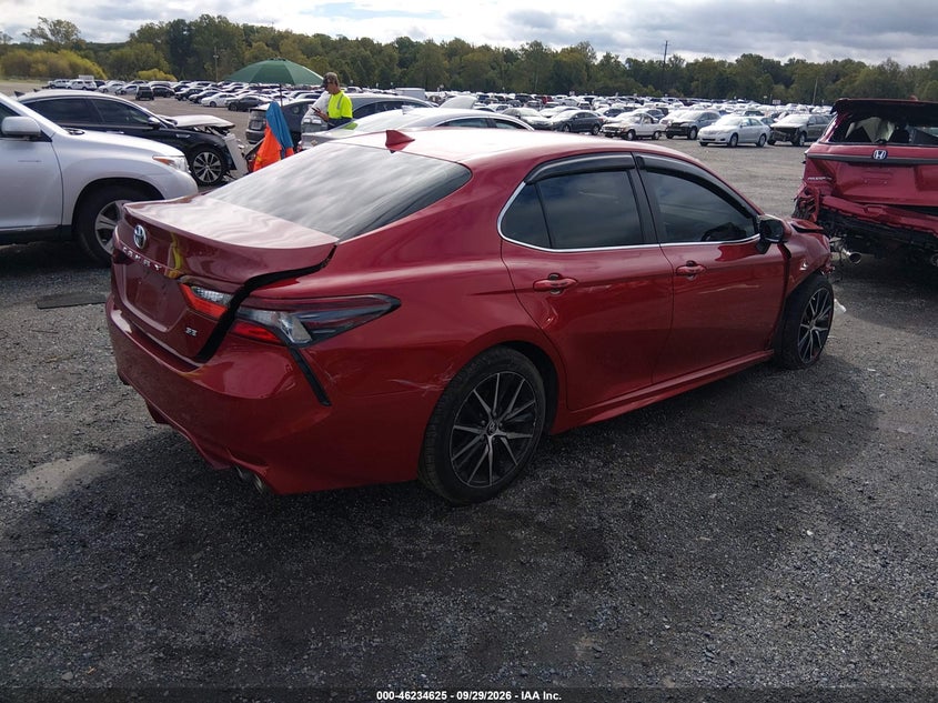 TOYOTA CAMRY - zdjęcie 4