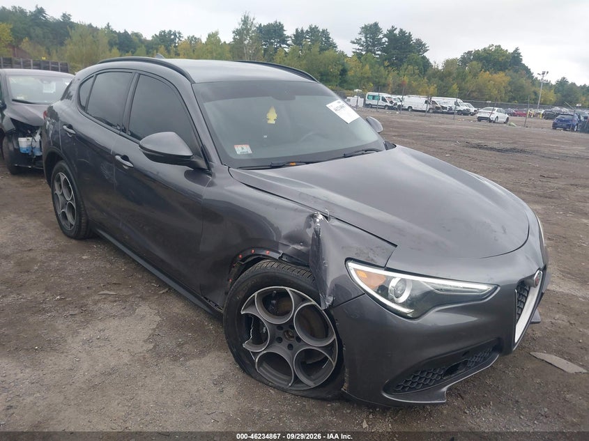 2018 ALFA ROMEO STELVIO SPORT AWD