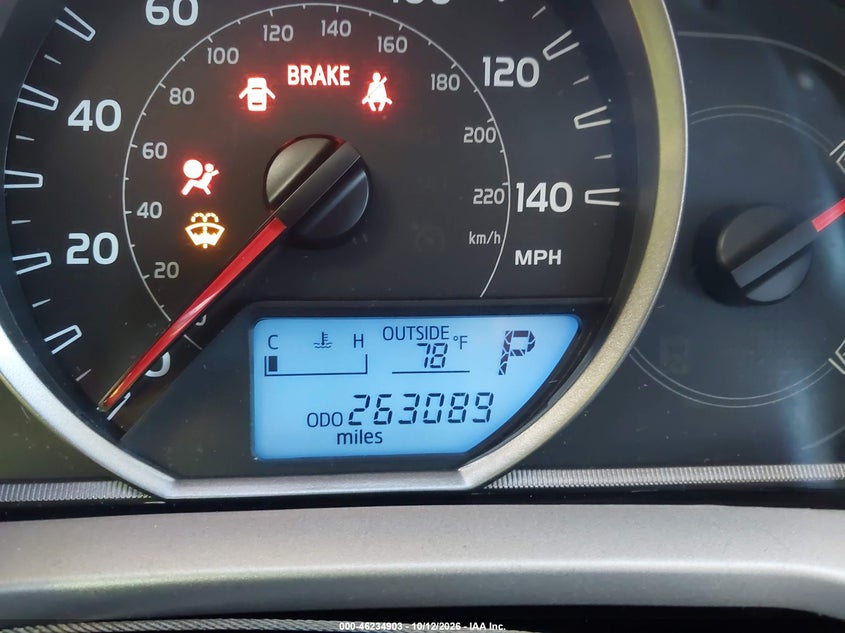 TOYOTA RAV4 - zdjęcie 15