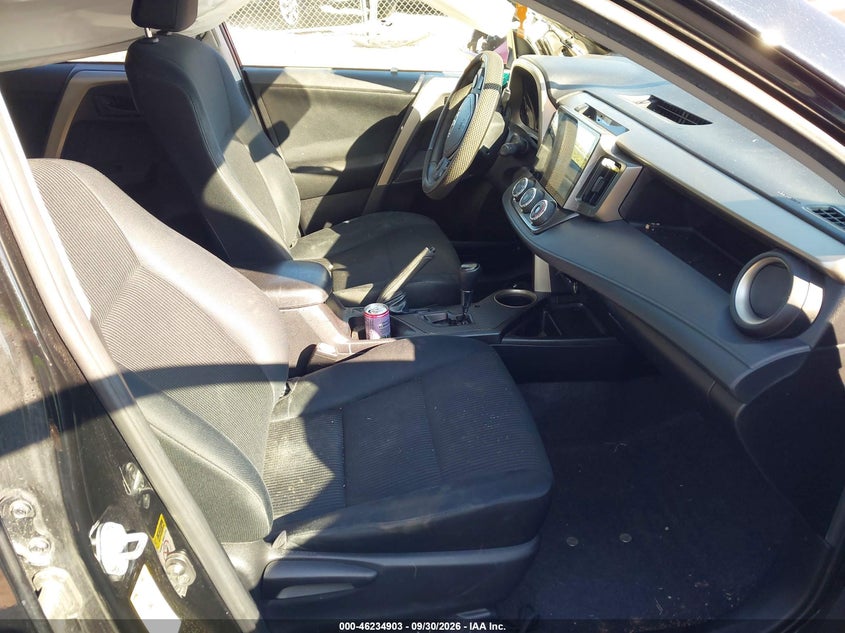 TOYOTA RAV4 - zdjęcie 5