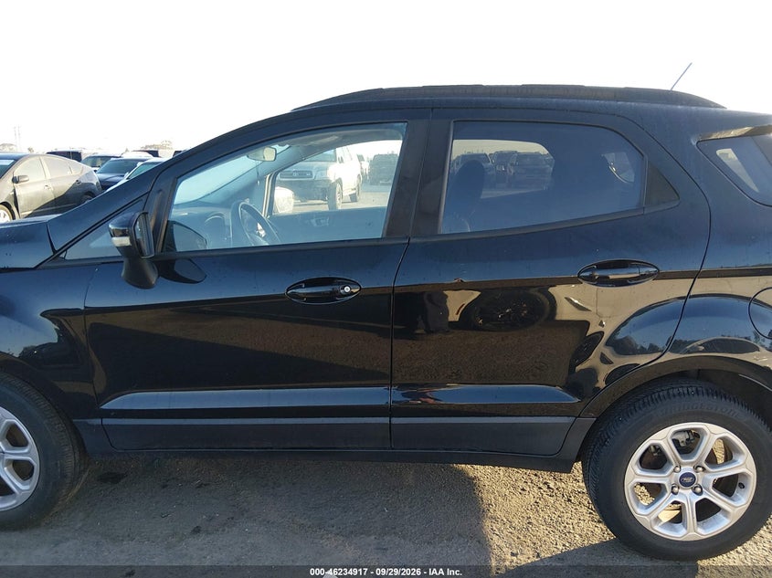 2021 FORD ECOSPORT SE · Фото 14