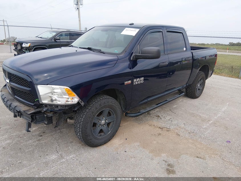 Vin: 3c6rr7kt3jg265738, lot: 46734925, ram 1500 express  4x4 5'7 box 20182