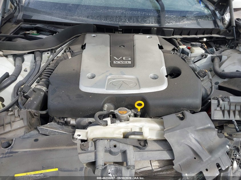2011 INFINITI G37 JOURNEY · Фото 10