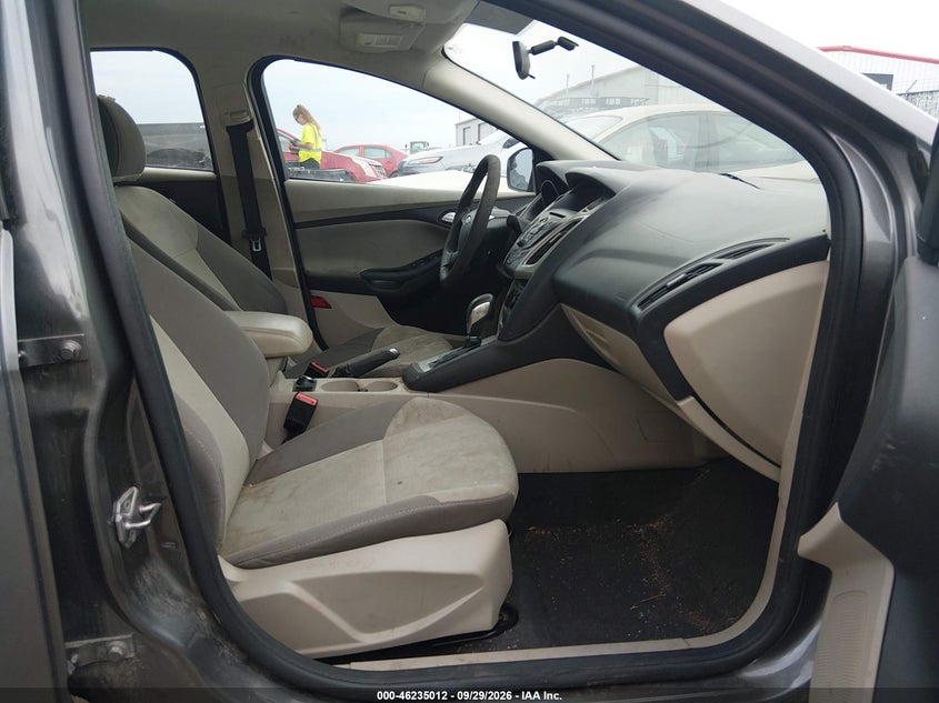 2013 FORD FOCUS auction photo 5