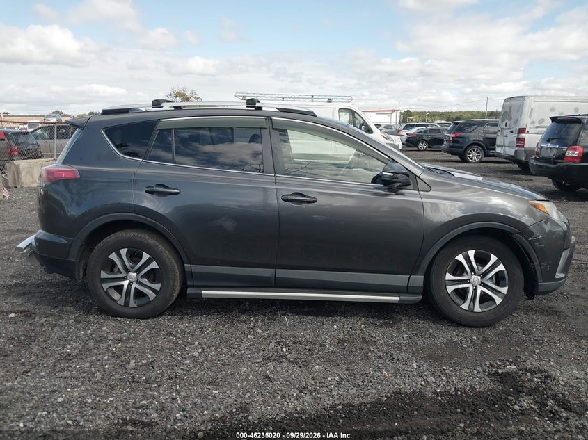 TOYOTA RAV4 - zdjęcie 13