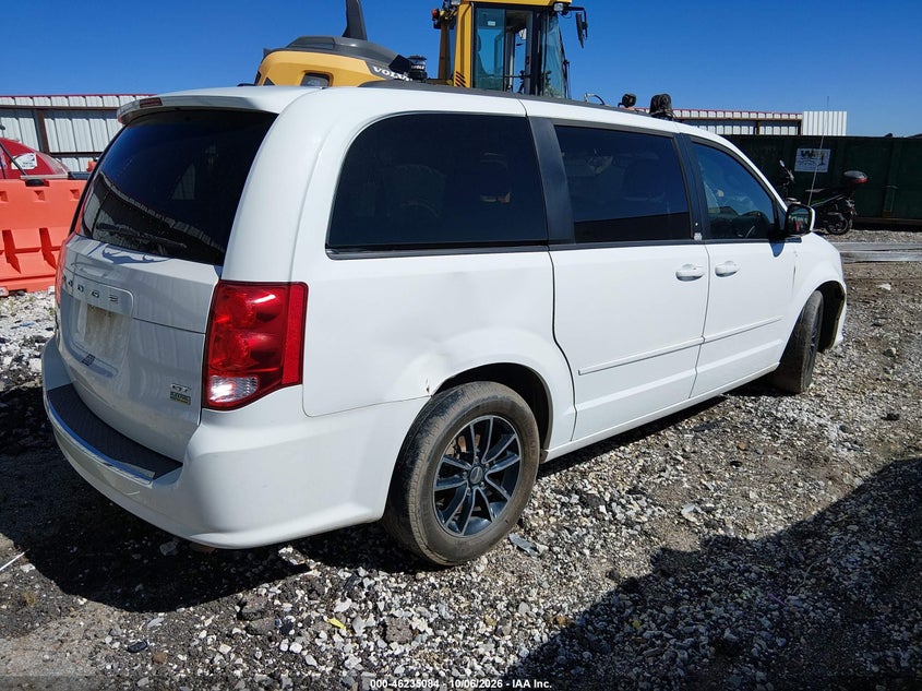 2017 DODGE GRAND CARAVAN GT · Фото 4