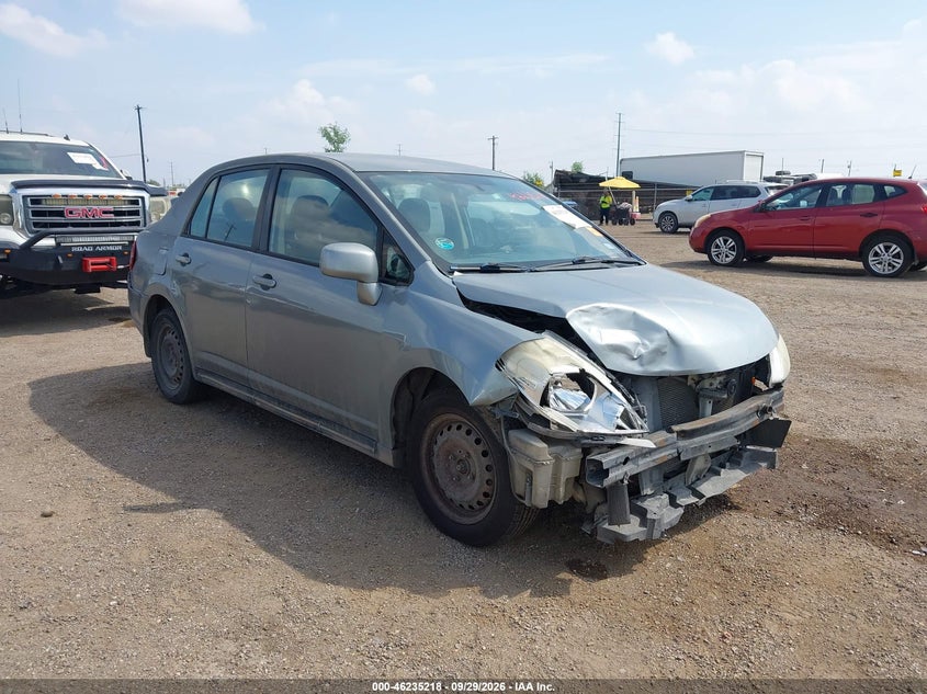 2010 Nissan Versa 1.8s