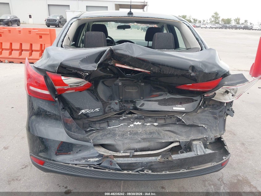 Фото 6 - FORD FOCUS