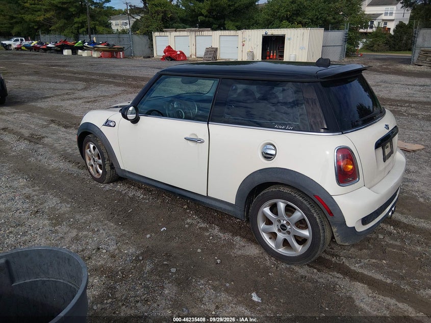 2010 MINI COOPER S · Фото 3